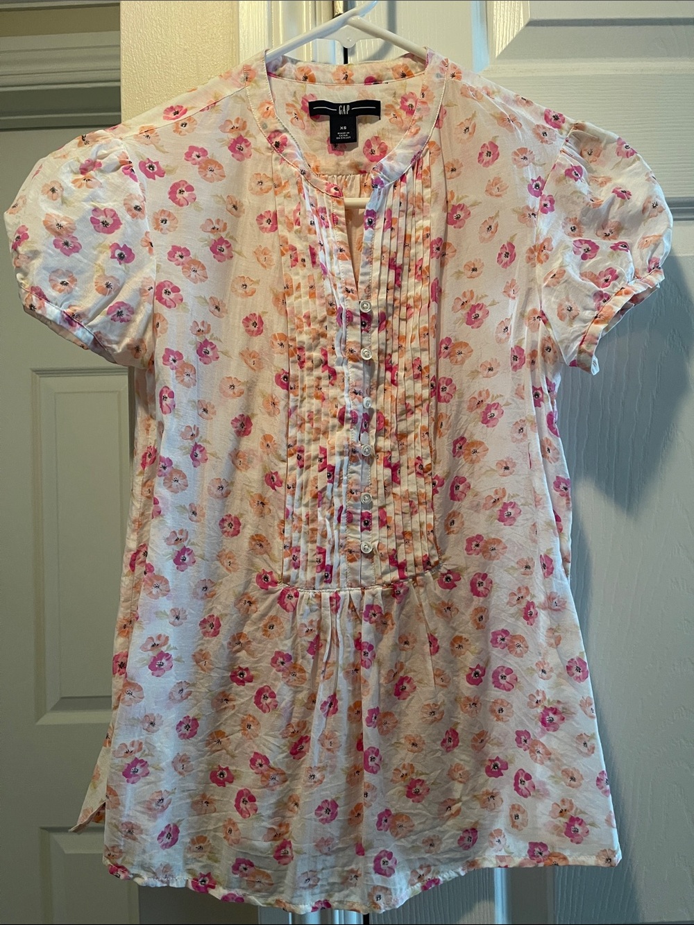 GAP White Tunic with Pink Floral Pintucks
